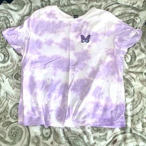 VSCO Butterfly pink and white shirt